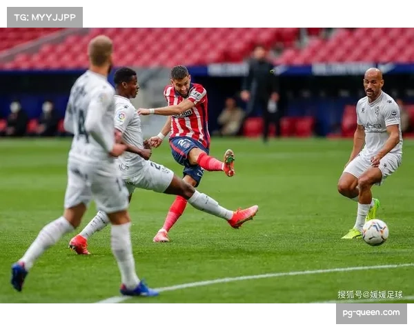 马德里竞技3比0完胜塞维利亚 积分紧追第一集团